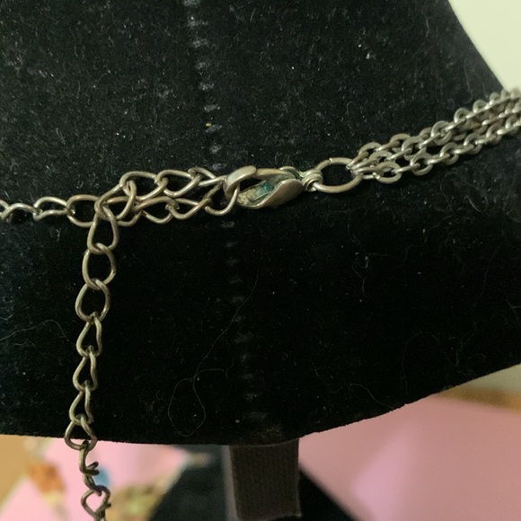 Beautiful multi strand necklace, 21” - Picture 5 of 5